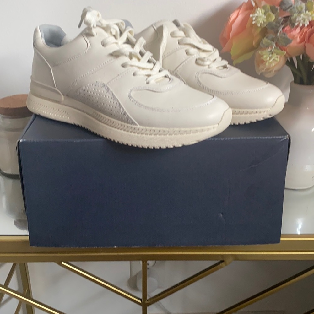 Off White Sneakers